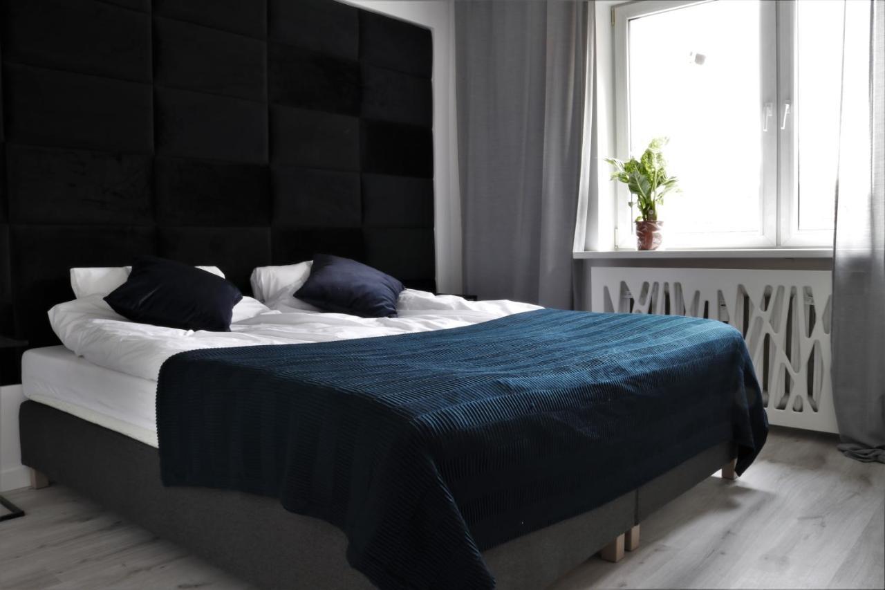 Theatre Apartment - Apartament Przy Rynku W Glogowie المظهر الخارجي الصورة
